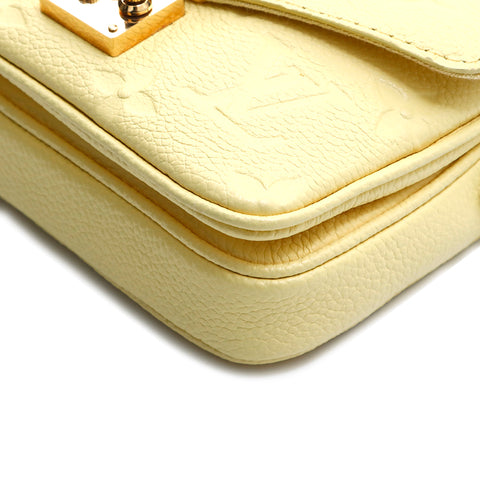 Louis Vuitton LOUIS VUITTON Micrometis pouch chain monogram handbag yellow P13384
