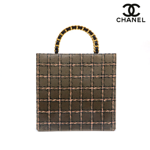 シャネル CHANEL チョコバー パテント チェーン  ハンドバッグ カーキ系 P13667