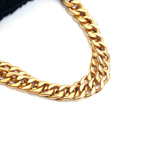Chanel Mouton Kette Wildleder Umhängetasche Schwarz P15445