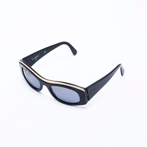 Chanel Chanel Logo Sonnenbrille Schwarz WS10001