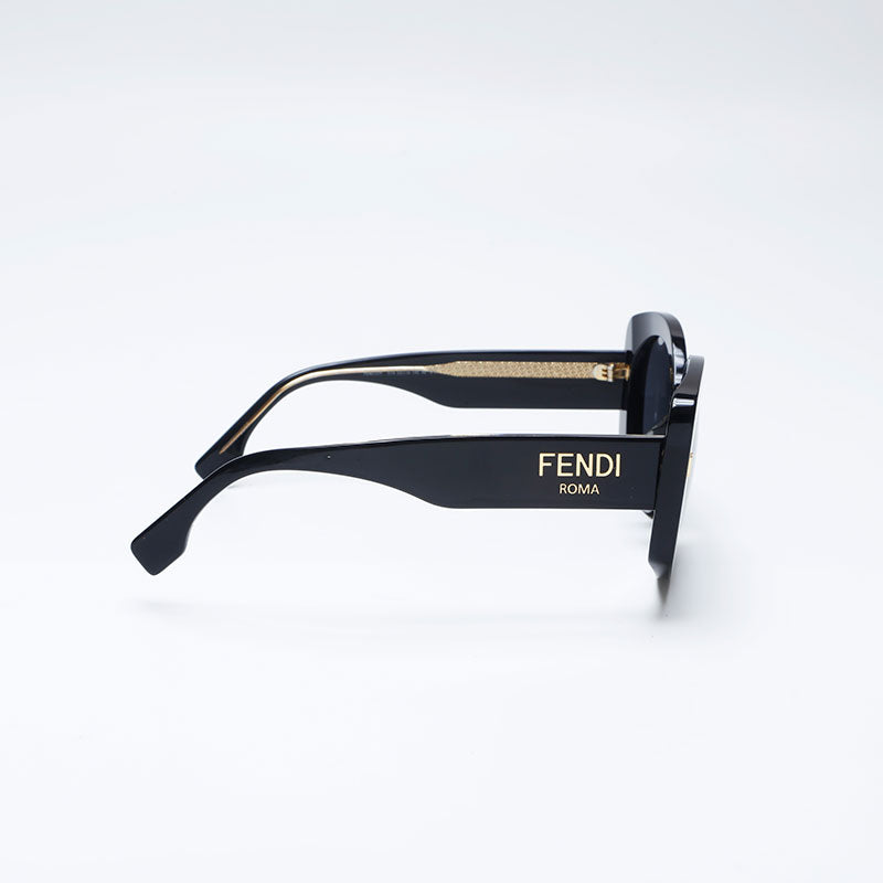 Vintage FENDI サングラス ブラック 黒 ロゴ s-l400.jpg