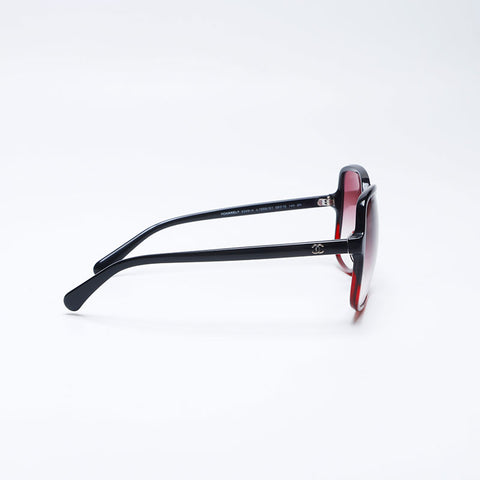 CHANEL Butterfly type sunglasses black WS10073