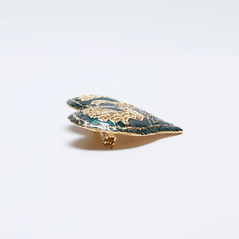 YVES SAINT LAURENT heart bird vintage Brooch Green gold WS10076