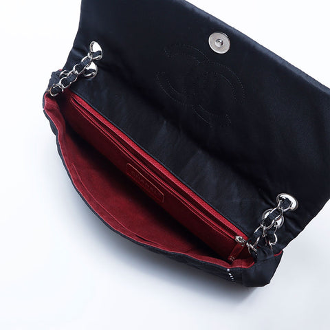 CHANEL 11. Serie Nylon-Ketten-Umhängetasche schwarz WS10183