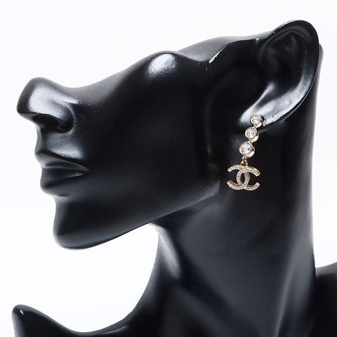 CHANEL F21B COCO Mark Rhinestone Pierce gold WS10233