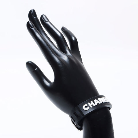 CHANEL 99P logo rubber bracelet black WS10242