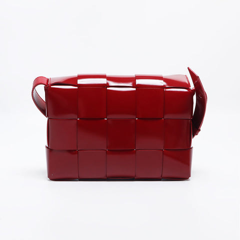 ボッテガヴェネタ BOTTEGAVENETA カセット イントレチャート PVC ショルダーバッグ レッド WS10313