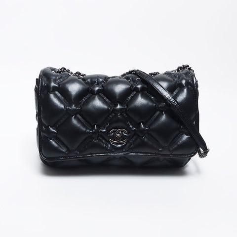 シャネル CHANEL 23番台 34 ココマーク チェーンショルダー バブルキルト マトラッセ ショルダーバッグ ブラック WS10386