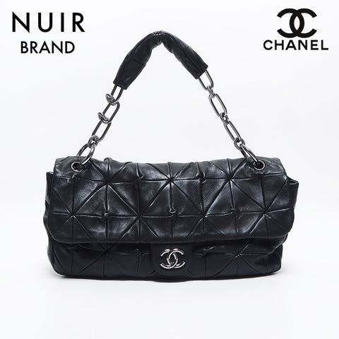 シャネル CHANEL 12番台 ココマーク　シルバー金具 チェーン ショルダーバッグ ブラック WS10549