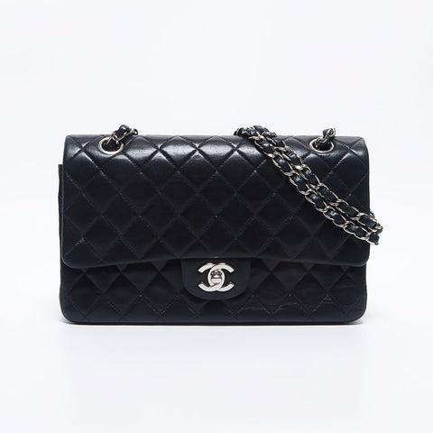 シャネル CHANEL 5番台 ダブルフラップ ダブルチェーン ラムスキン シルバー金具 ショルダーバッグ ブラック WS10562