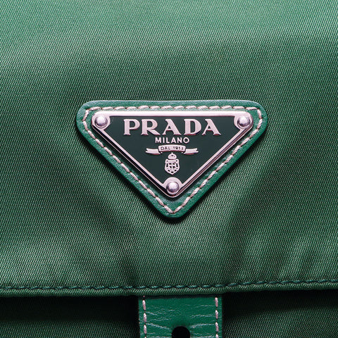 プラダ PRADA ナイロン 三角ロゴタグ シルバー金具 ショルダーバッグ グリーン WS10569