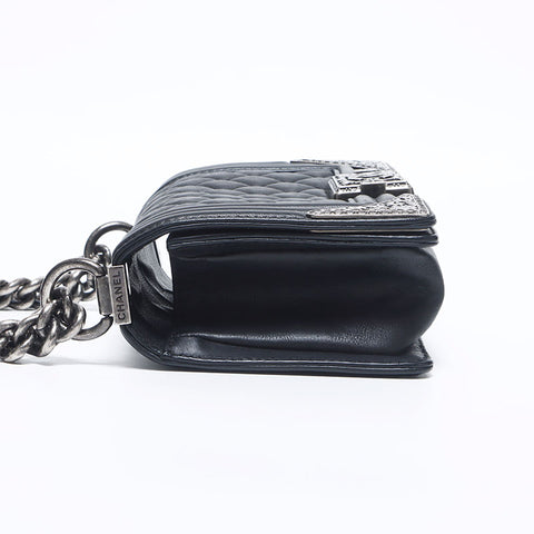 シャネル CHANEL 19番台 ミニ ボーイシャネル シルバー金具 ショルダーバッグ ブラック WS10625