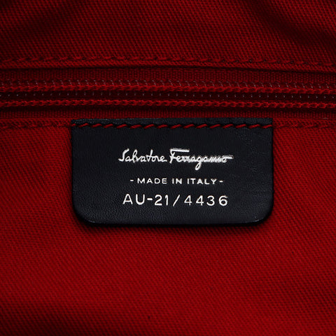 サルヴァトーレフェラガモ Salvatore Ferragamo シルバー金具 ガンチーニ キャンバス ナイロン ショルダーバッグ ブラック WS10877