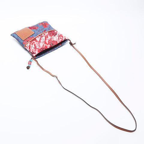 Loewe Paula的Ibiza Canvas Leather Anagram肩带蓝色粉红色WS11066