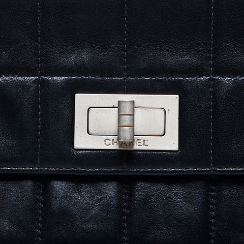CHANEL No.6 Lambskin Chocolate Bar Back Pocket Chain Shoulder Bag black WS11079