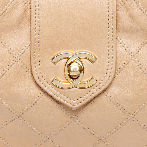 Chanel Chanel 0th Bicolole Turnlock Lambs Depin Bag Beige WS11099