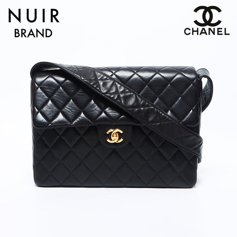 Chanel Chanel n ° 4 Lambe Matelasse Turnlock Bag Black WS11100