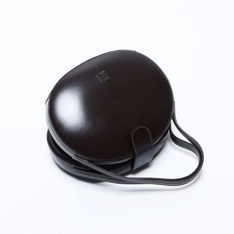 Loewe Anagram圆形皮革手提包棕色WS11168
