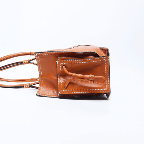 Loewe Anagram皮革侧口袋手提袋棕色WS11177