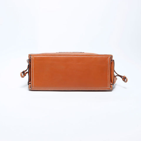 Loewe Anagram皮革侧口袋手提袋棕色WS11177