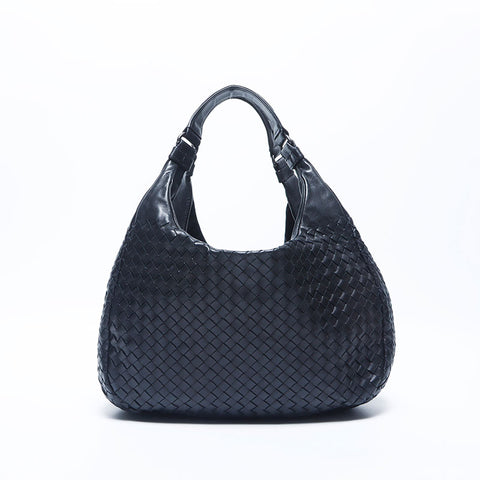 ボッテガヴェネタ BOTTEGAVENETA イントレチャート レザー ショルダーバッグ ブラック WS11210