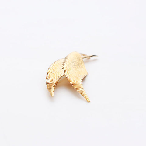 Christian Dior Wing Motif Brooch Gold WS11486