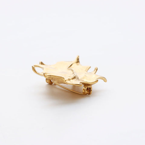 Yves Saint Laurent Leaf Motif Brooch Gold WS11487