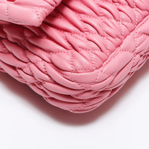 Miu Miu Crystal Matelasse肩带粉红色WS11564