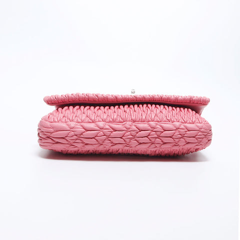 Miu miu cristal matelasse sac d'épaule rose ws11564
