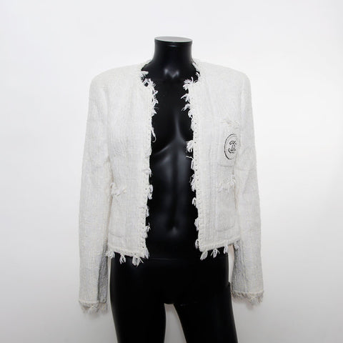 Chanel Chanel 2005 Ginza Limited Tweed夹克尺寸：38夹克白色WS11585