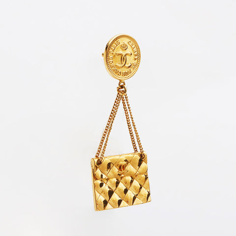 CHANEL 94P COCO Mark Matelasse 1994 Brooch gold WS11591