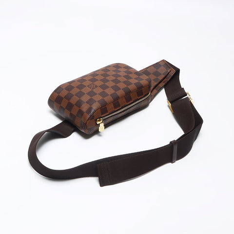 Louis Vuitton 2007 Damier Geronimo Damier Belt Bag肩包棕色WS11660