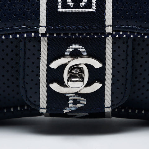 CHANEL 9th series 2004s Sports Line Chain Turnlock Shoulder Shoulder Bag Navy WS11677