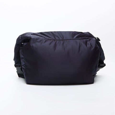 Chanel Chanel n ° 9 Ligne sportive épaule argentée en métal marécageux Sac épaule Navy WS11684