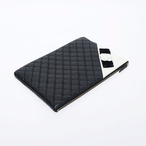 Chanel Chanel Nr. 24 Matelasse Coco Mark 2017aw Camellia Clutch Bag Black WS11704