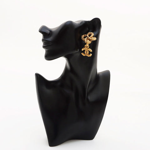 Chanel Chanel 03a Coco Mark Lava Boucles d'oreilles Gold WS11758