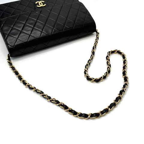 Chanel Chanel Matelasse Coco -Mark -Umhängetasche Leder schwarz WS1177