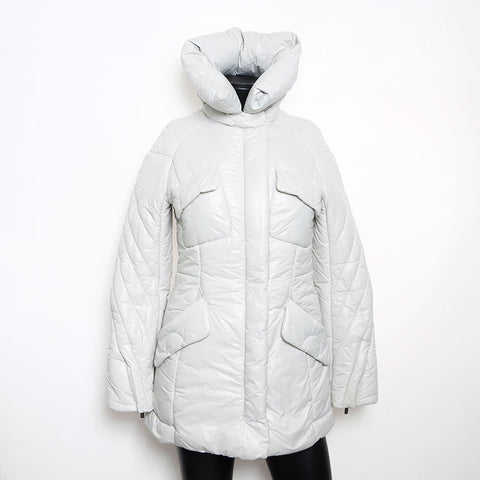 Celine -Größe: 36 gepolsterte Macadam -Stichdown -Mantel Triomphe Jacke grau WS11821