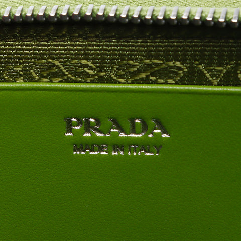 PRADA Triangle Logo Mini Peach 2024 Patent Chain Shoulder Bag Green WS11951