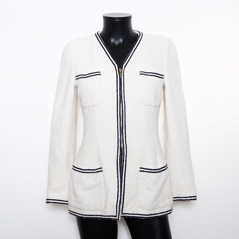 Taille de Chanel: 36 1995 Tweed en cuir Suit White WS12103