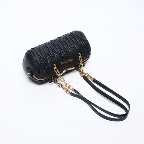 MIU MIU MIU MATTERASSE SAGLE SALLE SALLE BLACK WS12111