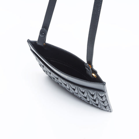 miu miu miu Matterasse Pochette皮革肩带黑色WS12119