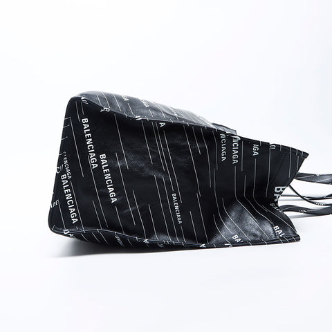 Balenciaga Balenciaga徽标全面图案手提袋黑色WS12124