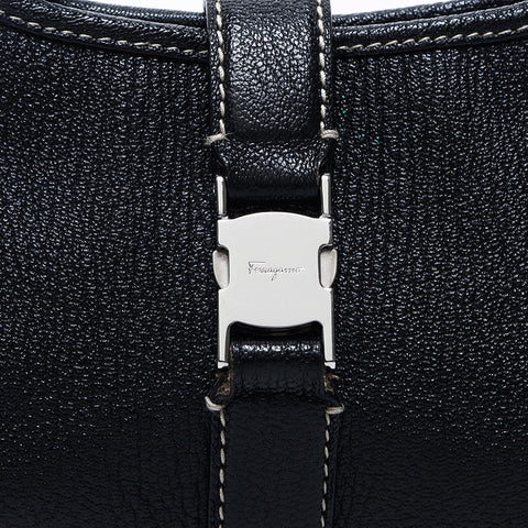 Salvatore Ferragamo缝制皮革徽标板肩袋黑色WS12150
