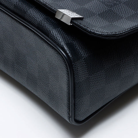 Louis Vuitton 2016 Damier Graphite District PM肩带黑色WS12151