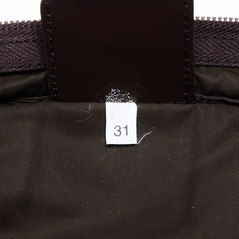 Prada Nylon Triangle徽标标签手提袋Khaki WS12164