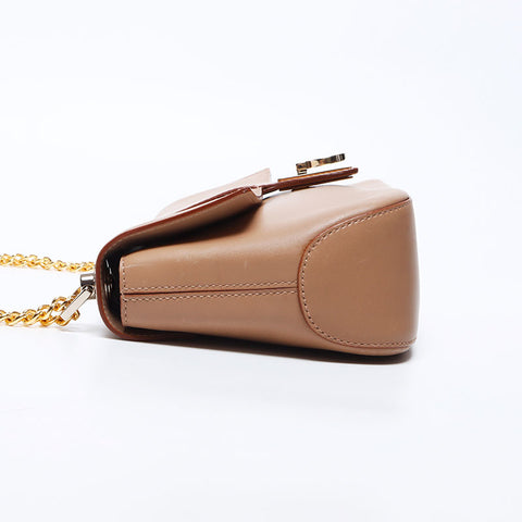 Salvatore Ferragamo Leather Gancini连锁肩袋米色WS12196