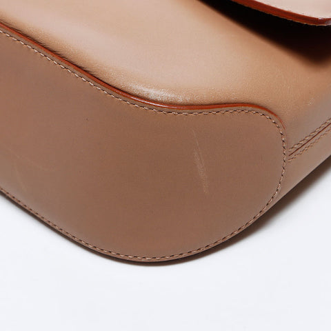 Salvatore Ferragamo Leather Gancini连锁肩袋米色WS12196