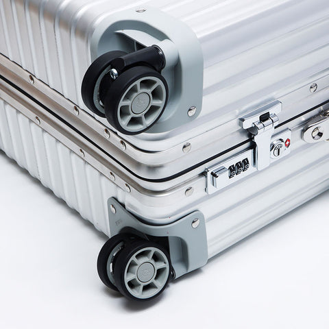 Rimowa Richard-Byrd-Str.134轮携带袋银牌WS12197
