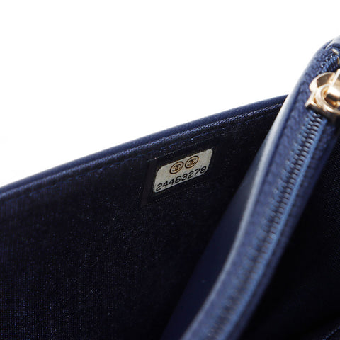 CHANEL COCO Mark Matelasse Lammfell Perlenbrieftasche Nr. 24 2016-2017 Umhängetasche Marine WS12249
